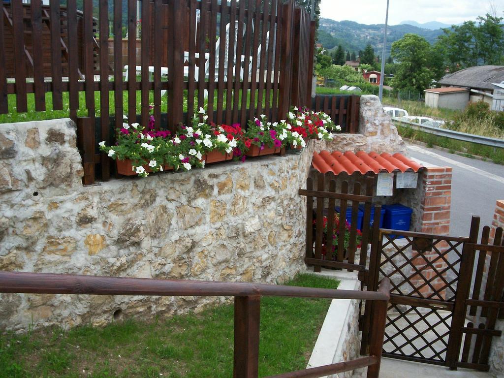 Hermitage Holidays Gallicano Exterior photo